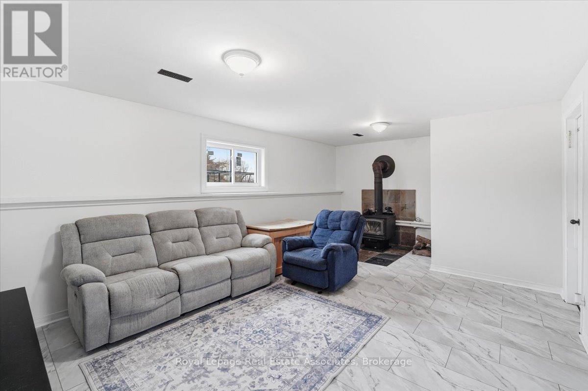 649 Bigford Road, Quinte West (Murray Ward), Ontario  K0K 1H0 - Photo 26 - X12876866