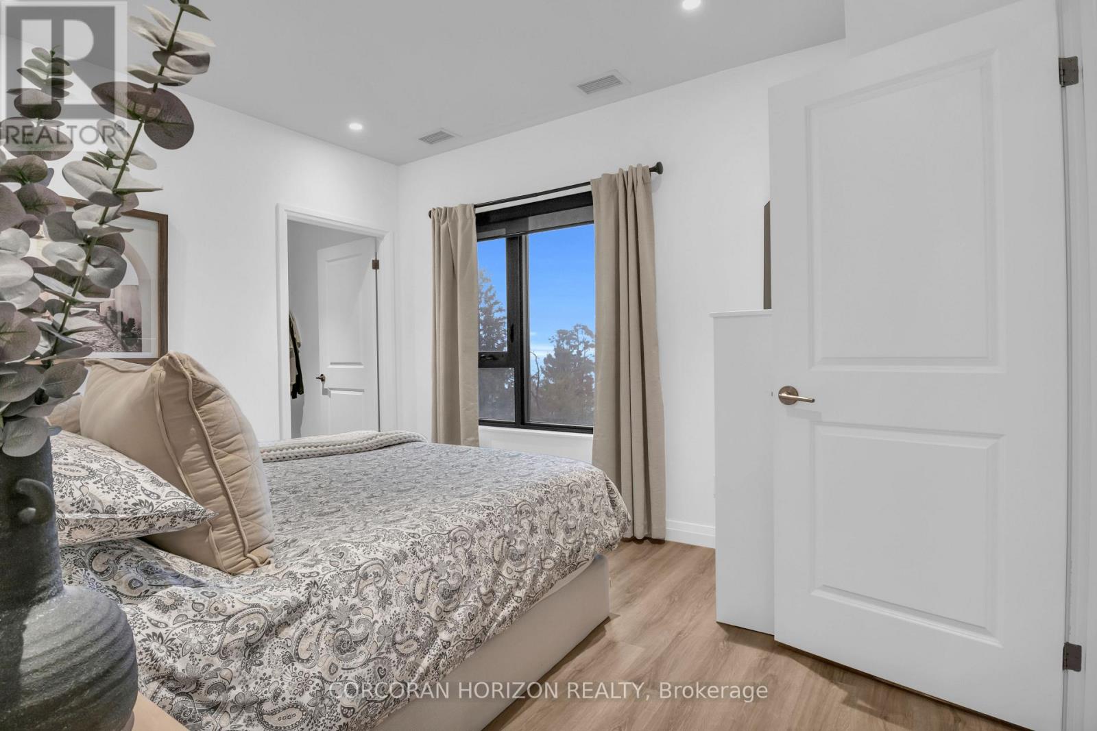 507 - 525 New Dundee Road, Kitchener, Ontario  N2P 2L1 - Photo 12 - X12876894