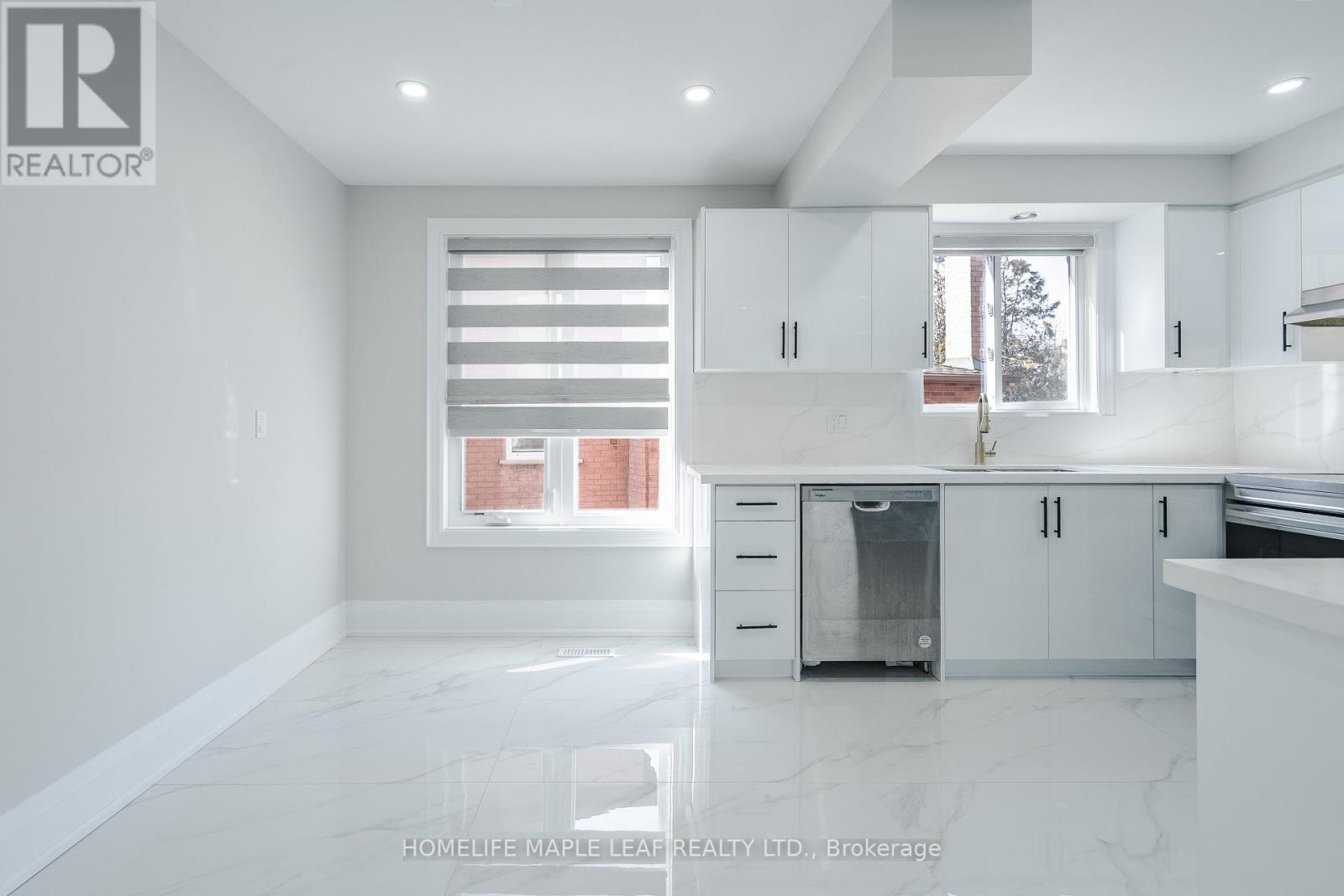 42 Puritan Court, Hamilton (Stoney Creek), Ontario  L8E 4L1 - Photo 14 - X12876902