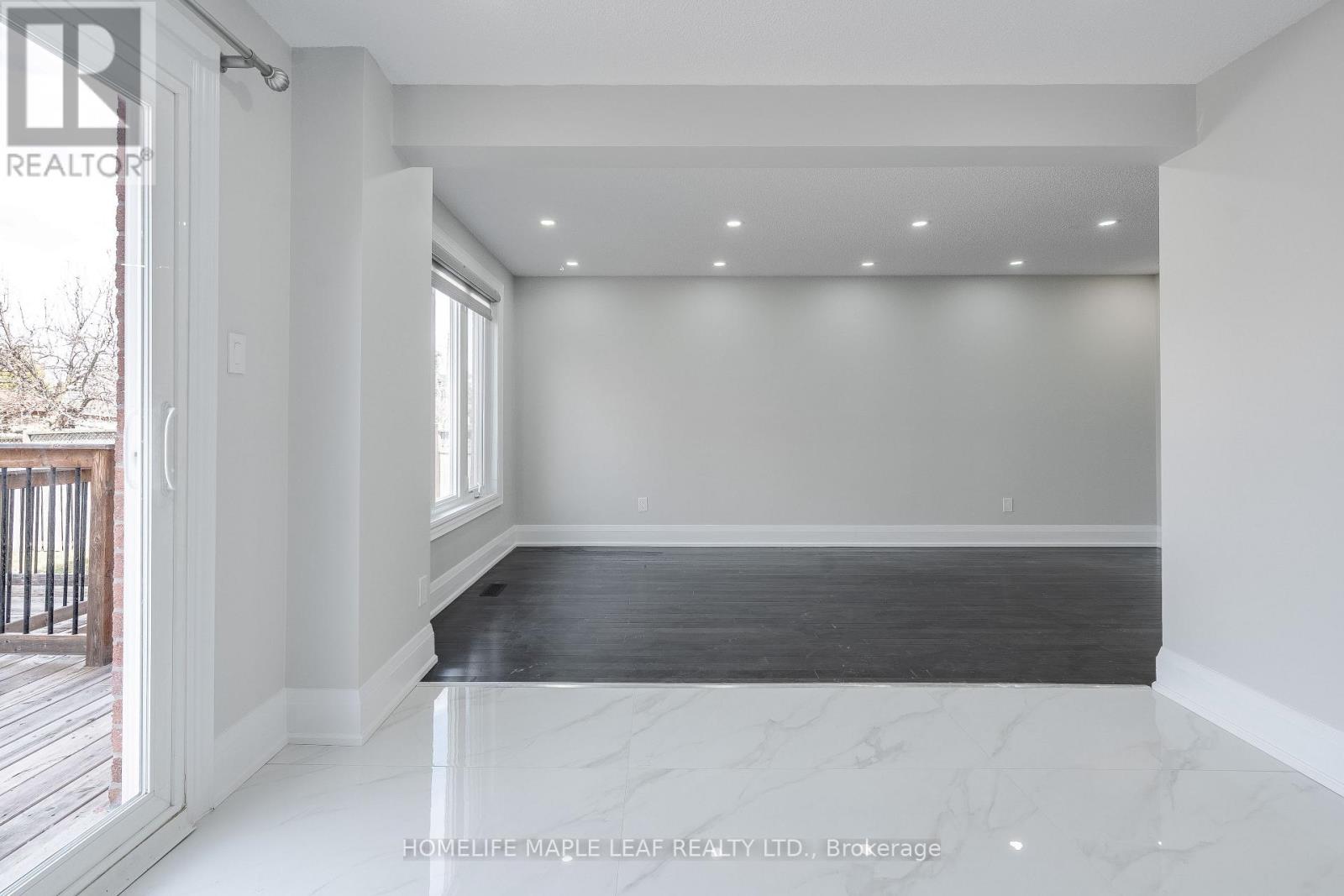 42 Puritan Court, Hamilton (Stoney Creek), Ontario  L8E 4L1 - Photo 18 - X12876902