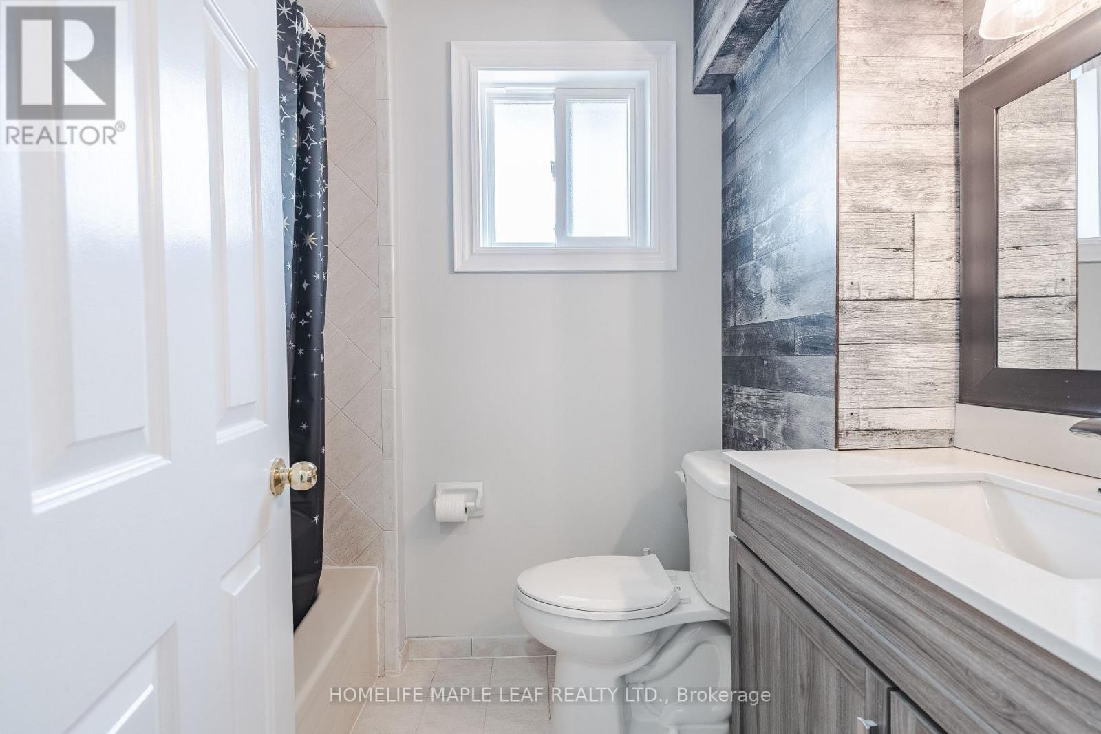 42 Puritan Court, Hamilton (Stoney Creek), Ontario  L8E 4L1 - Photo 27 - X12876902