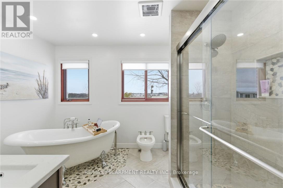 3810 River Road, Haldimand, Ontario  N3W 2K7 - Photo 24 - X12876988