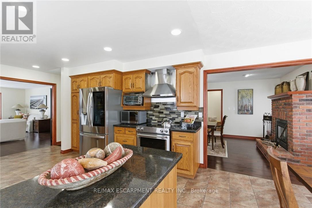 3810 River Road, Haldimand, Ontario  N3W 2K7 - Photo 9 - X12876988