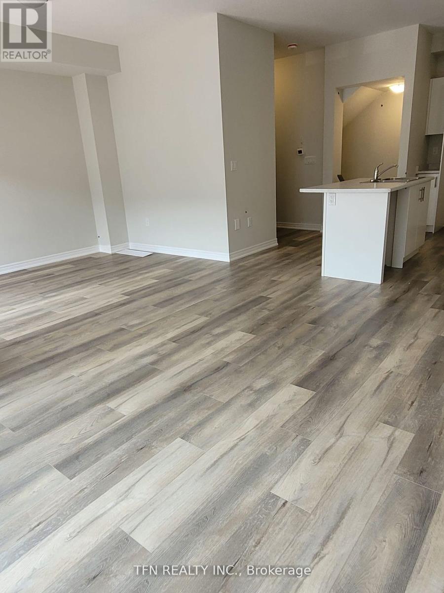 33 - 40 Zinfandel Drive, Hamilton (Fruitland), Ontario  L8K 0L1 - Photo 4 - X12876994