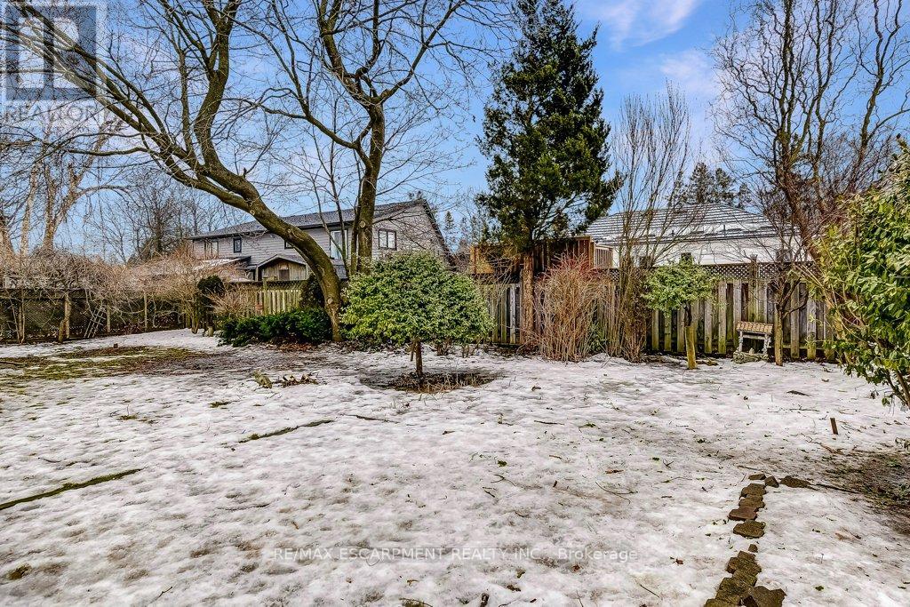 34 Oakley Court, Hamilton (Ancaster), Ontario  L9G 1T5 - Photo 22 - X12877036