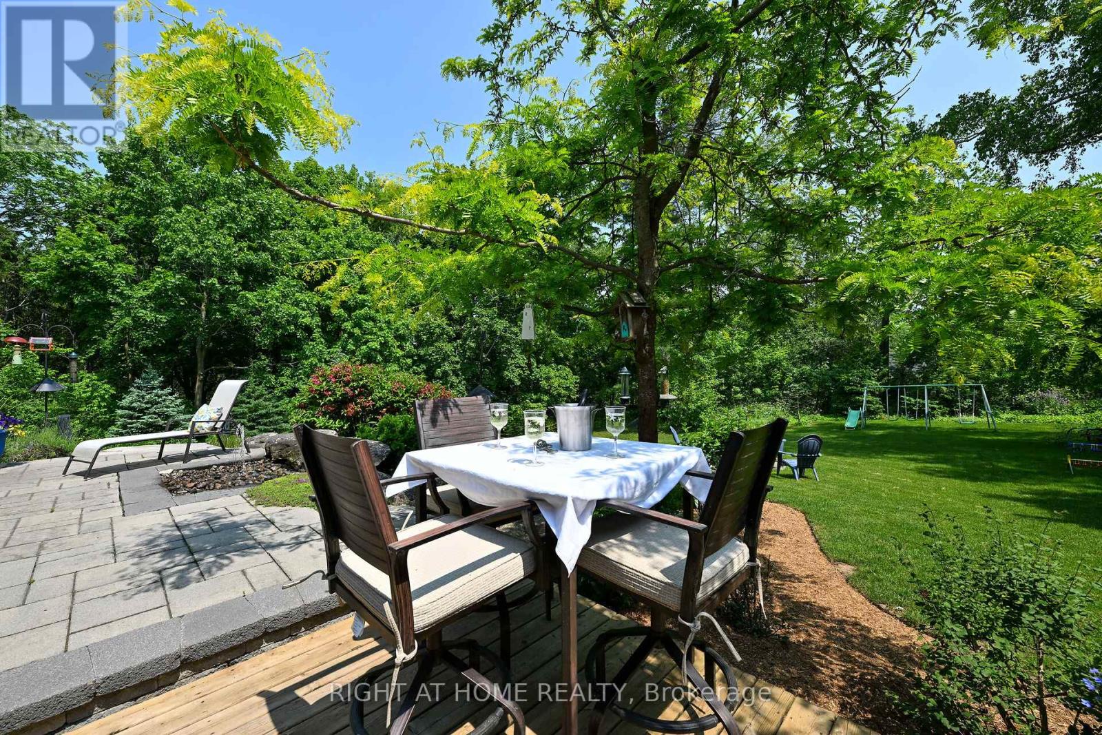 140 Wellington Street, Hamilton (Waterdown), Ontario  L0R 2H0 - Photo 37 - X12877100