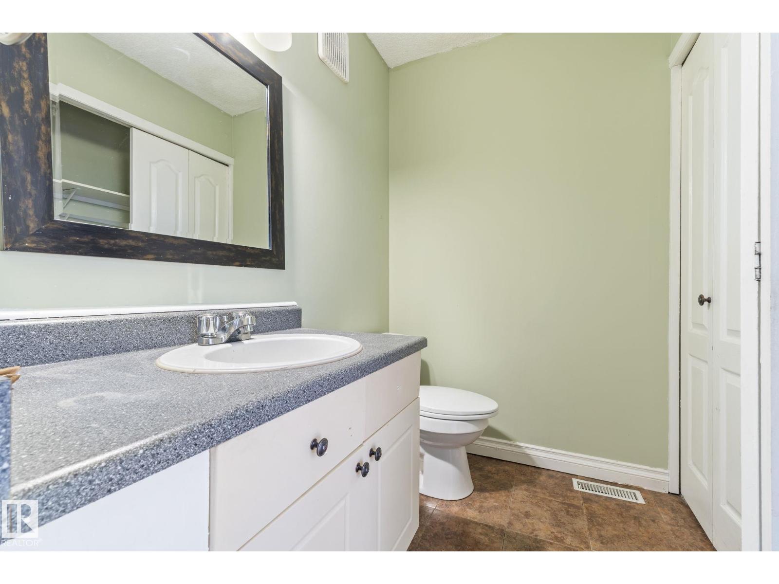 4927 19 Av Nw, Edmonton, Alberta  T6L 7C1 - Photo 10 - E4477126