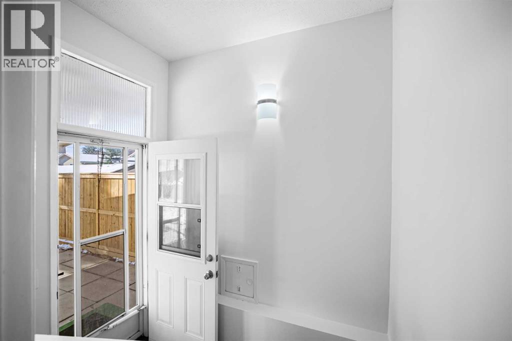 1007 Hunterston Place Nw, Calgary, Alberta  T2K 4N5 - Photo 23 - A2287224