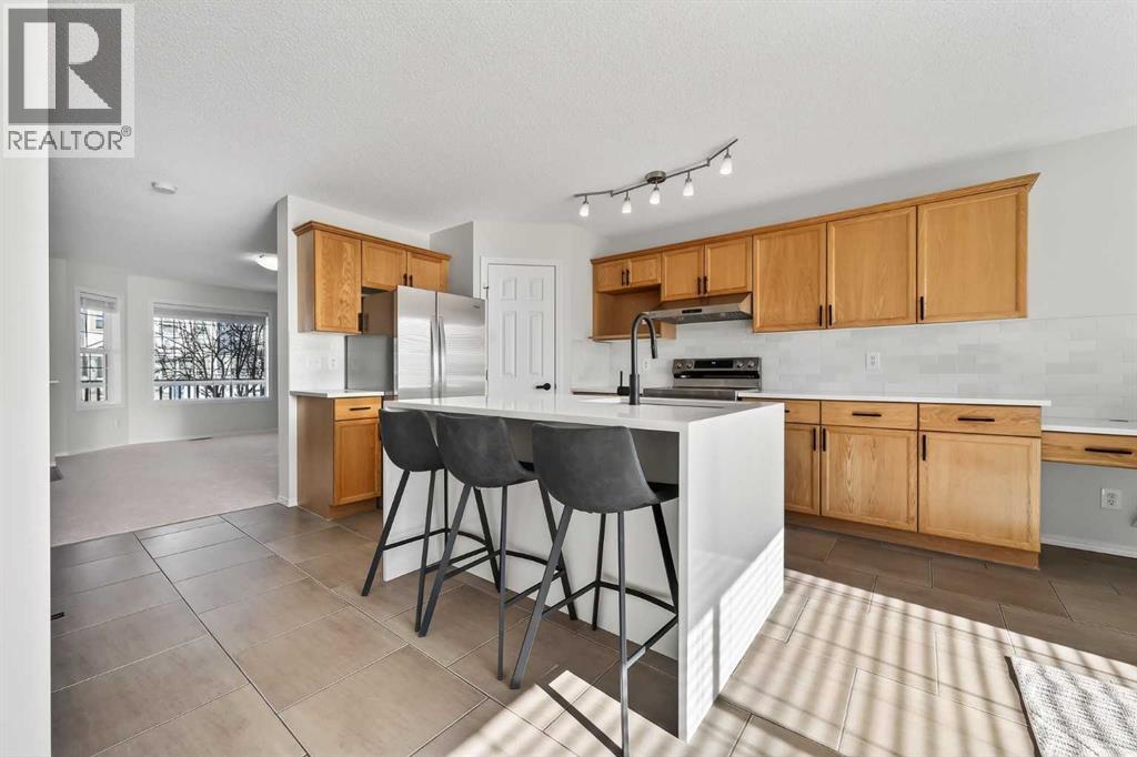 641 Evermeadow Road Sw, Calgary, Alberta  T2Y 4W8 - Photo 11 - A2289748