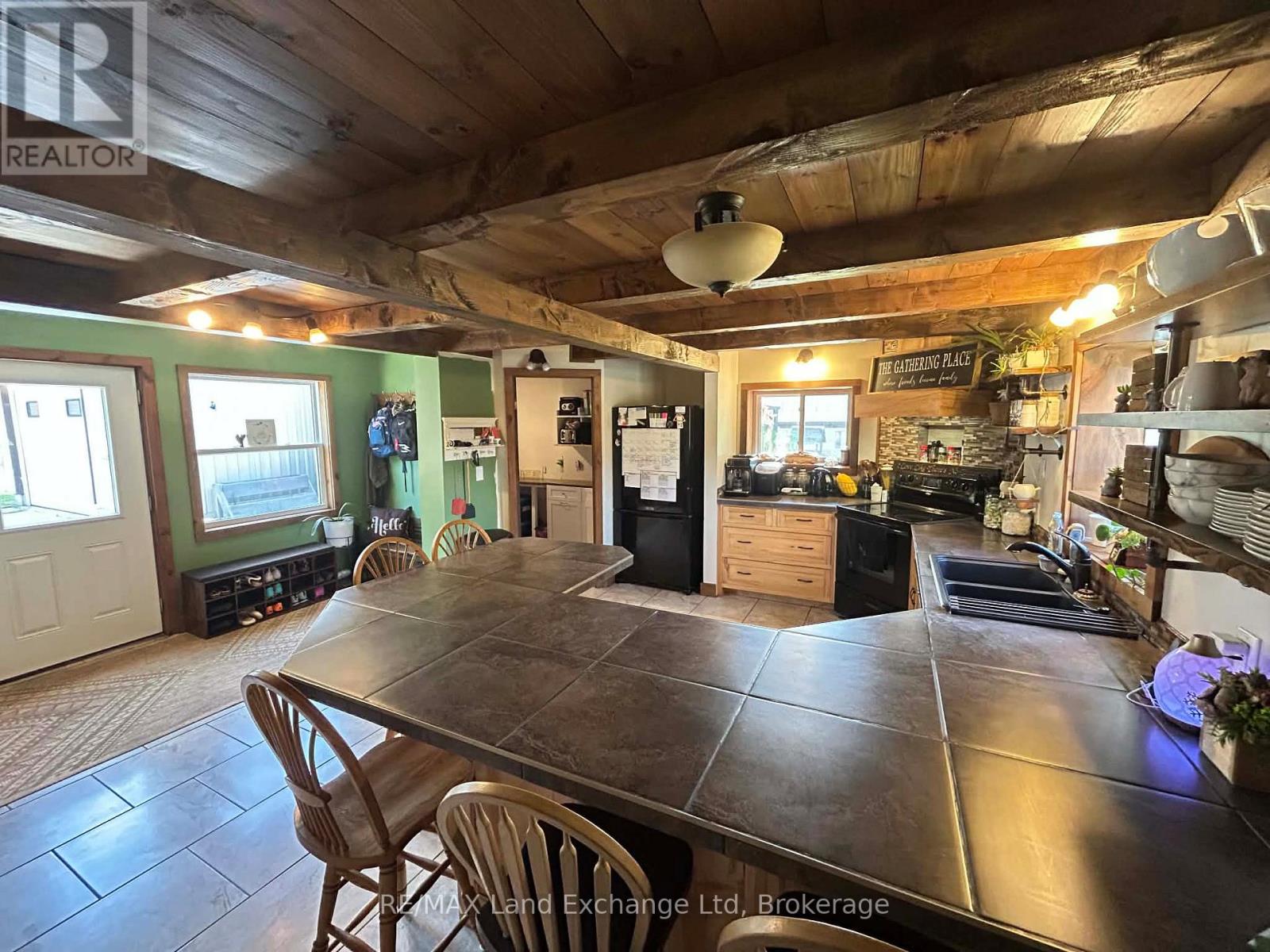 202 Union Street, North Huron (Blyth), Ontario  N0M 1H0 - Photo 7 - X12861670