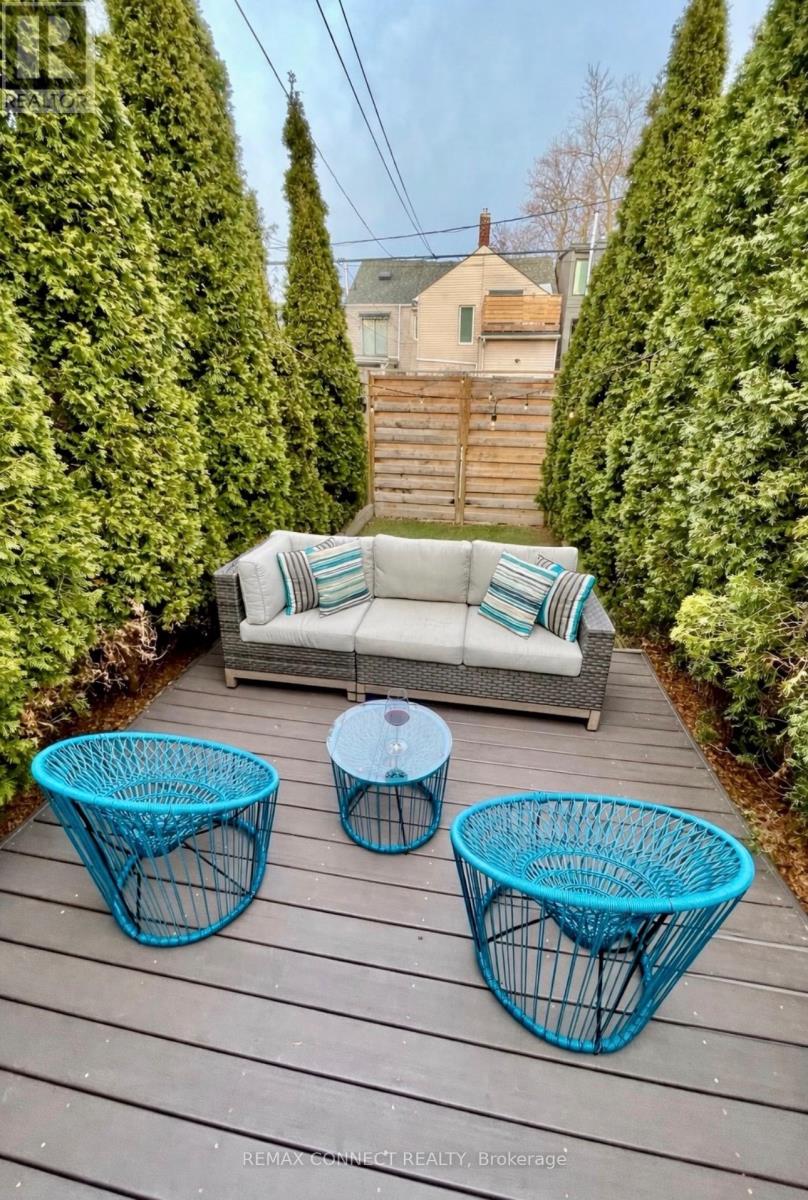 229 Boulton Avenue, Toronto, Ontario  M4M 2J8 - Photo 46 - E12860590