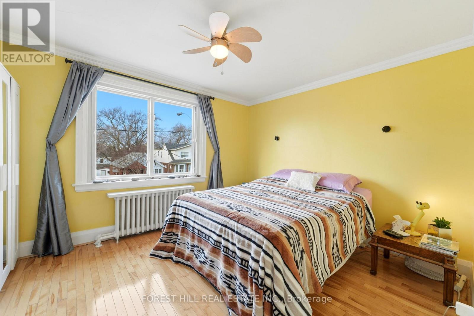 11a Marlow Avenue, Toronto, Ontario  M4J 3T8 - Photo 15 - E12869606