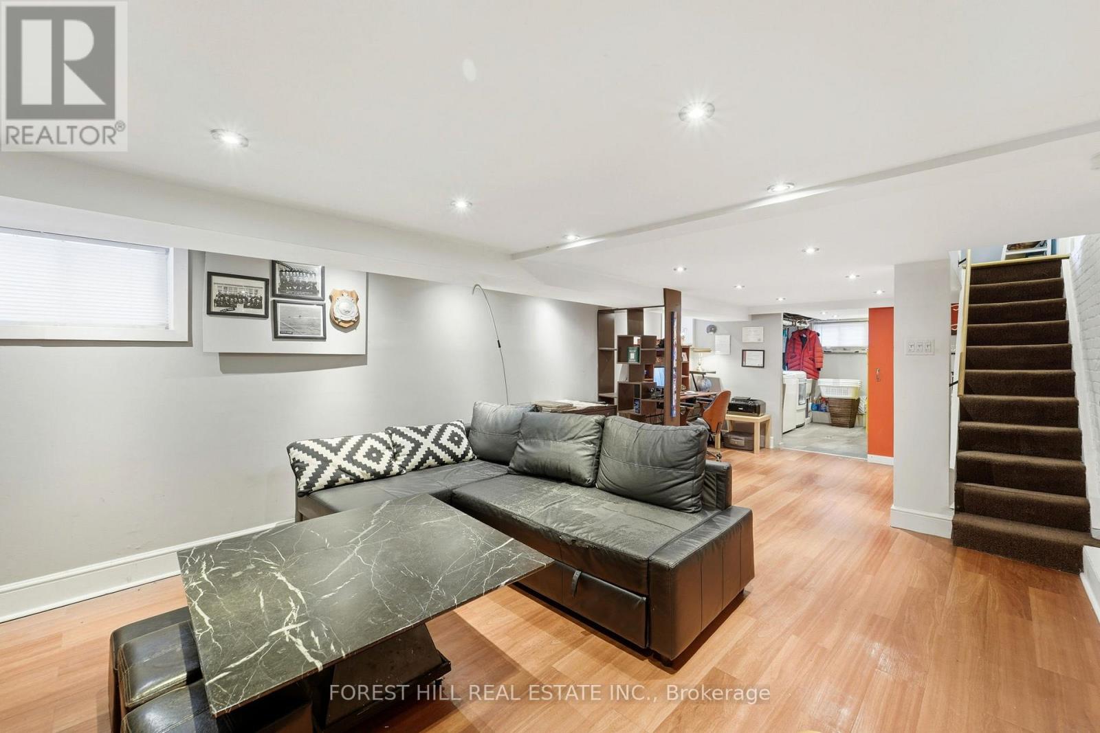 11a Marlow Avenue, Toronto, Ontario  M4J 3T8 - Photo 22 - E12869606