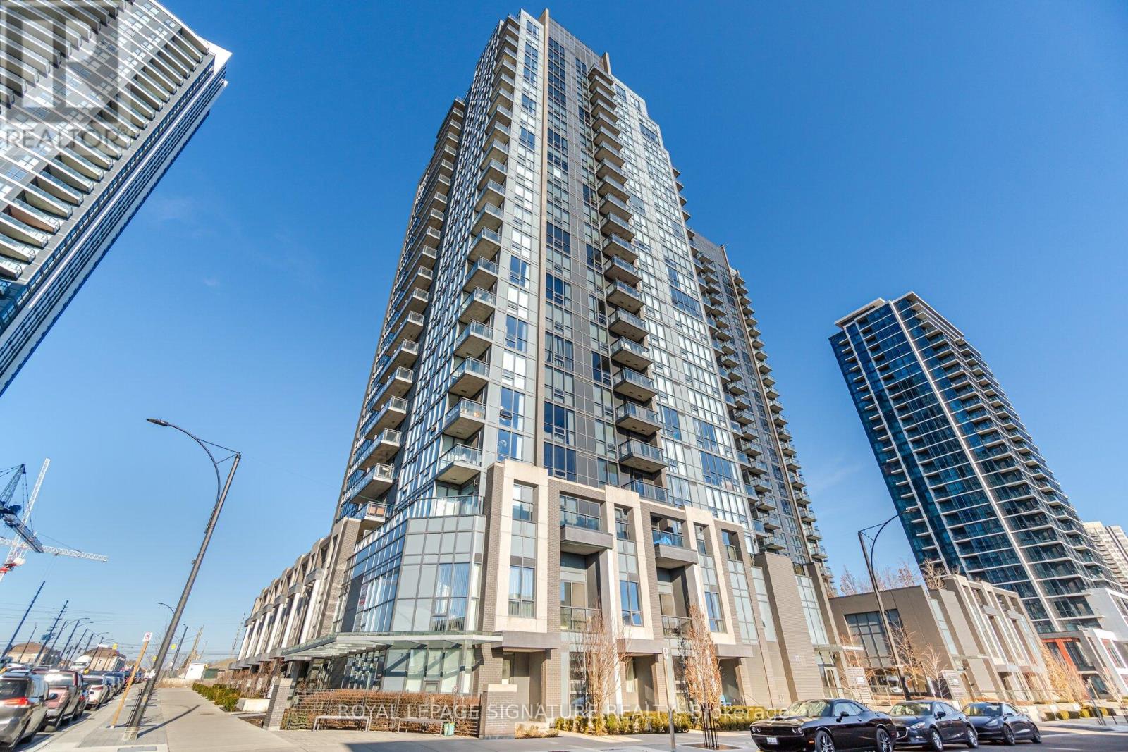 2014 - 5033 Four Springs Avenue, Mississauga, Ontario  L5R 0E6 - Photo 2 - W12851456