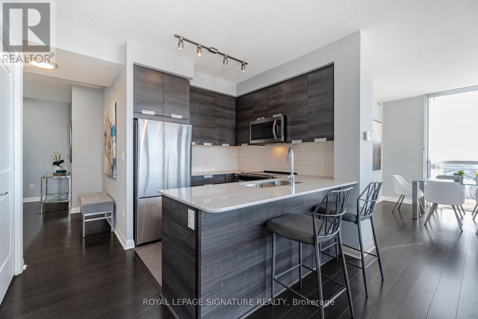 2014 - 5033 Four Springs Avenue, Mississauga, Ontario  L5R 0E6 - Photo 10 - W12851456