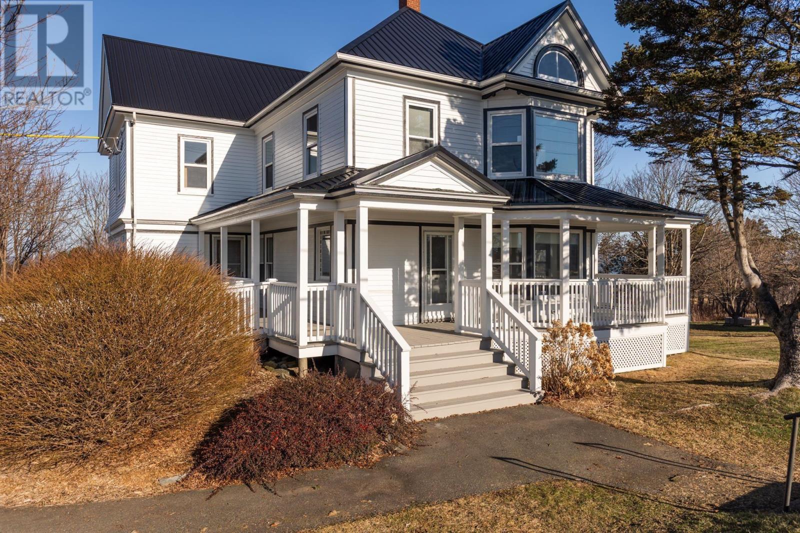 1833 Highway 1, Church Point, Nova Scotia  B0W 1M0 - Photo 1 - 202604463