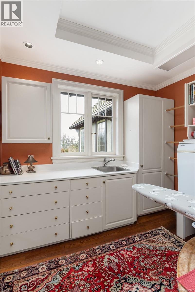 3475 Upper Terrace Rd, Oak Bay, British Columbia  V8R 6E6 - Photo 36 - 1028287