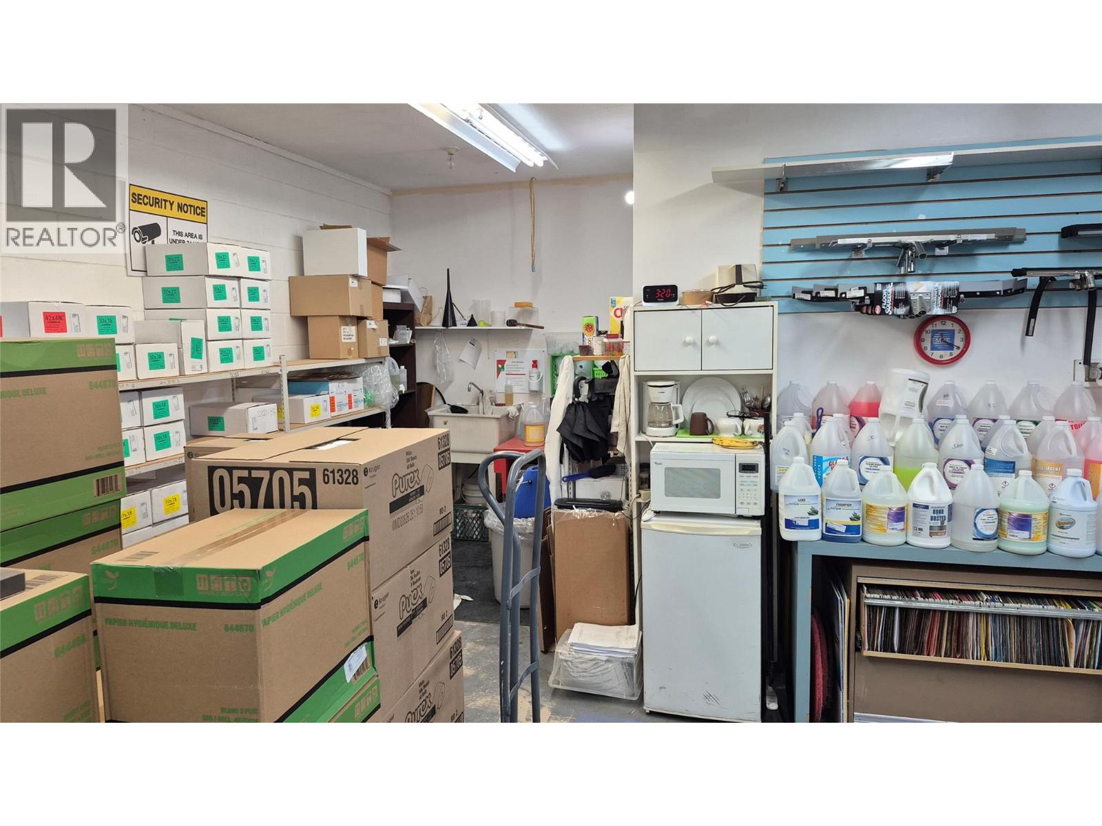 295 5 Street Sw, Salmon Arm, British Columbia  V1E 2Y9 - Photo 15 - 10379006