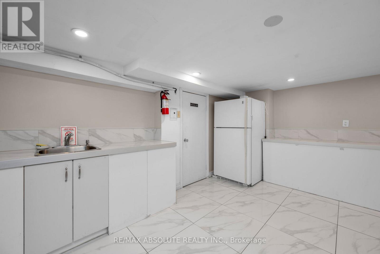 2476 Old Montreal Road, Ottawa, Ontario  K4C 1G6 - Photo 22 - X12875060