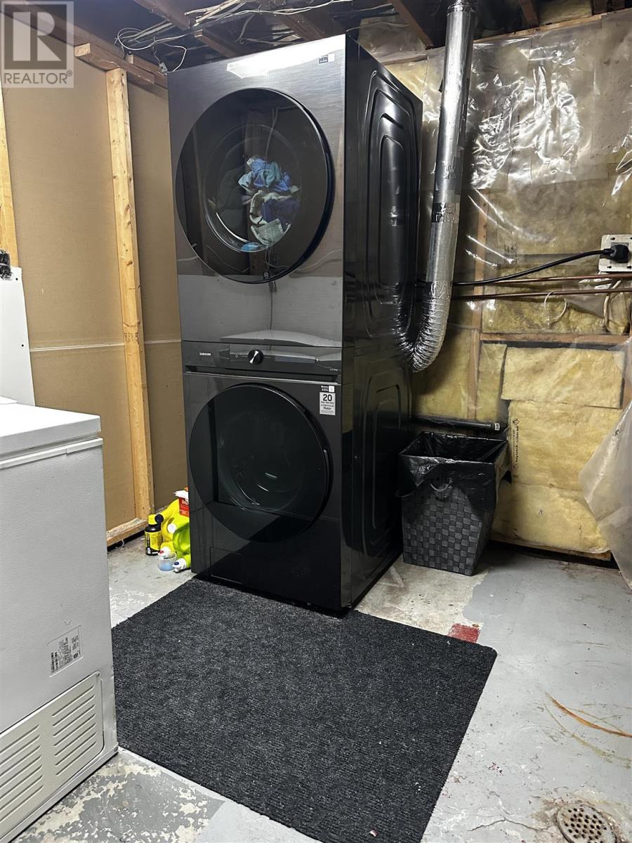 61 Axmith Ave, Elliot Lake, Ontario  P5A 1B5 - Photo 28 - SM260470