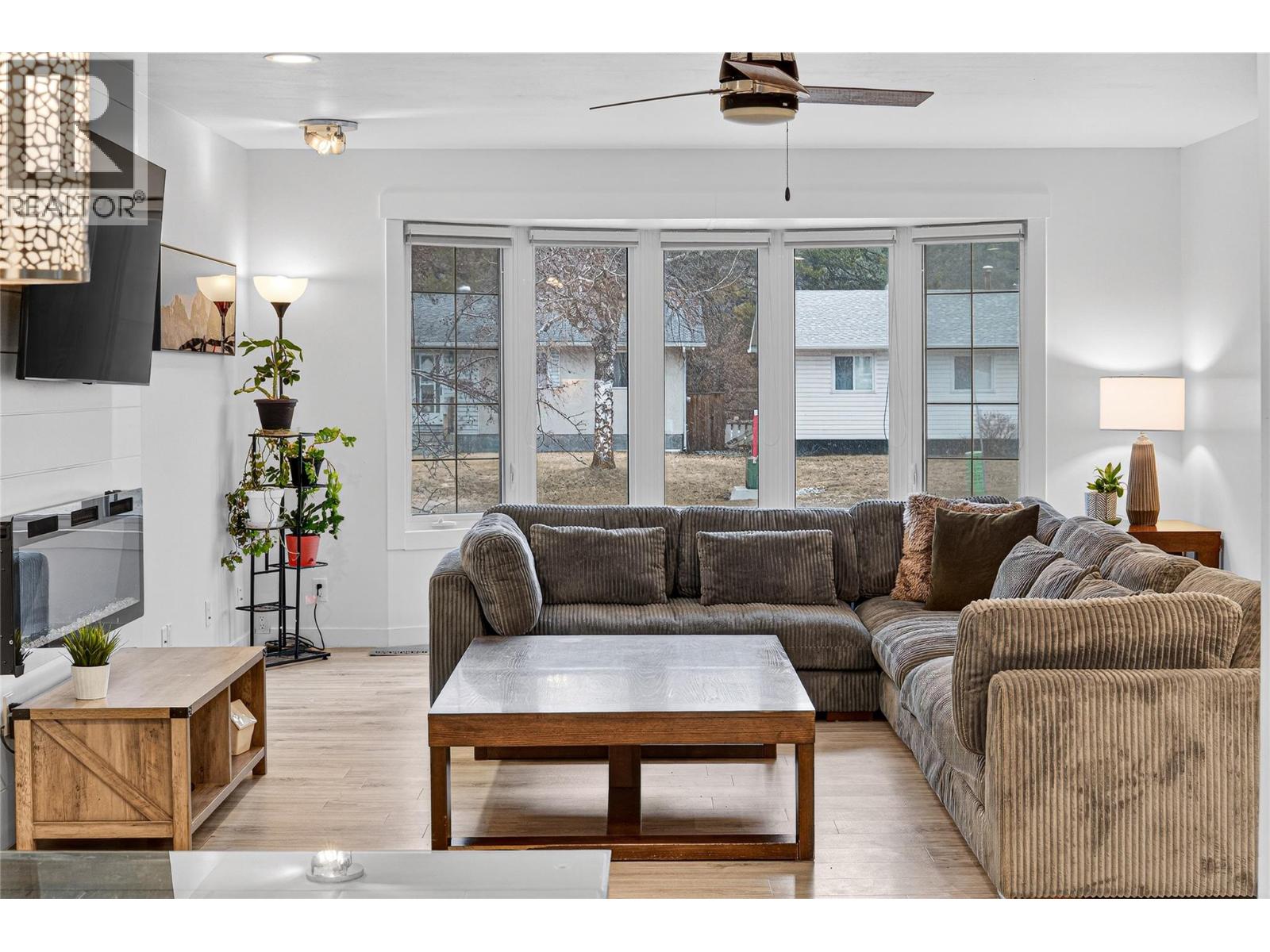 456 Engelmann Spruce Drive, Sparwood, British Columbia  V0B 2G0 - Photo 5 - 10375474