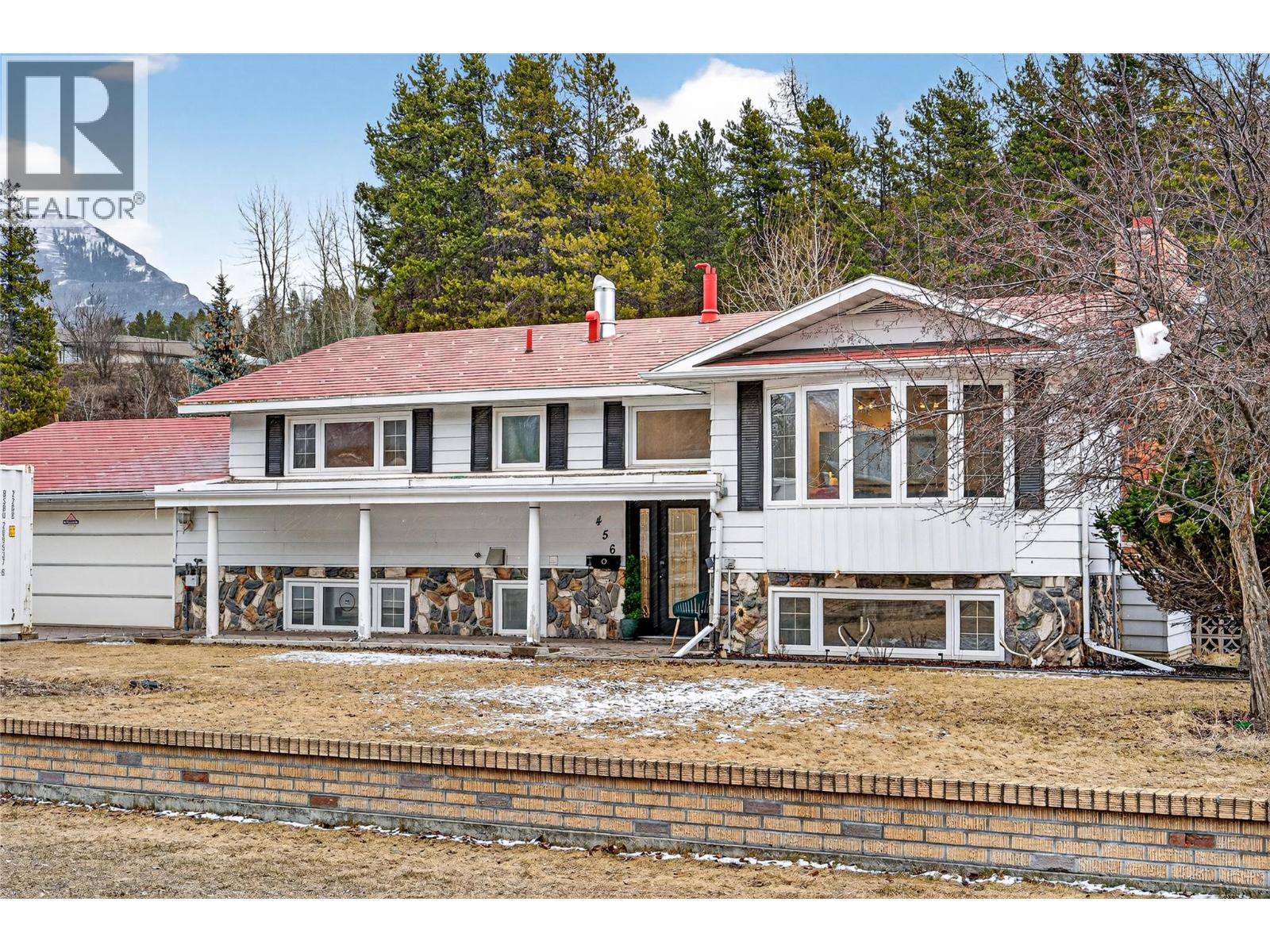 456 Engelmann Spruce Drive, Sparwood, British Columbia  V0B 2G0 - Photo 67 - 10375474