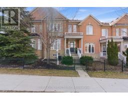 107 BARKDALE WAY, Whitby, Ontario