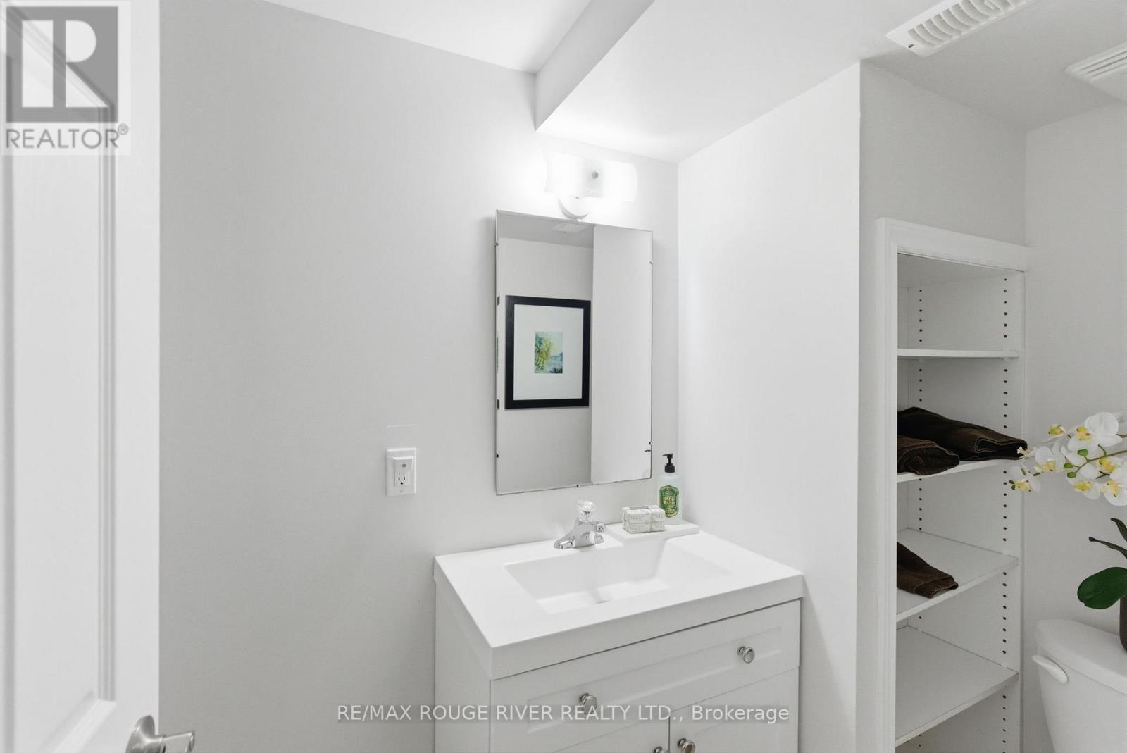 98 Applewood Crescent, Whitby, Ontario  L1N 2E7 - Photo 31 - E12877196