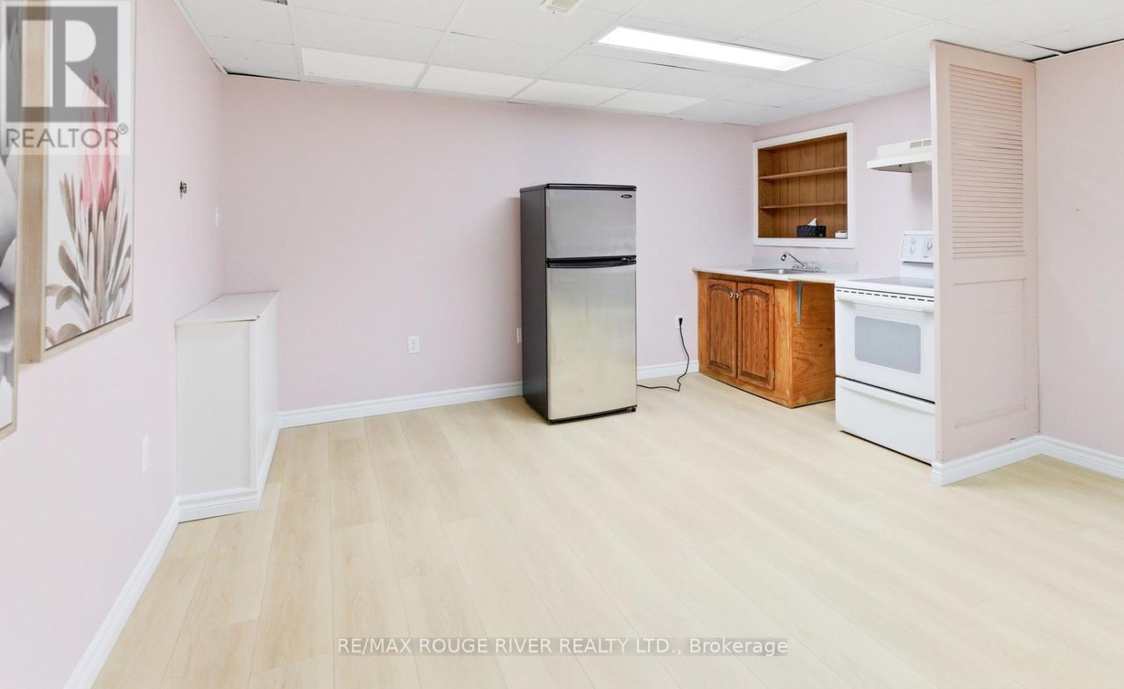 98 Applewood Crescent, Whitby, Ontario  L1N 2E7 - Photo 37 - E12877196