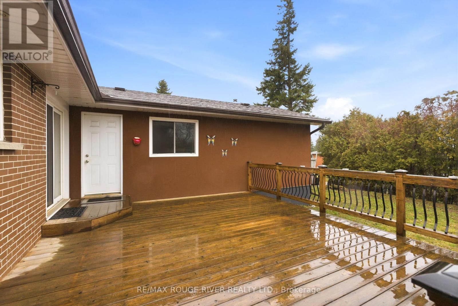 98 Applewood Crescent, Whitby, Ontario  L1N 2E7 - Photo 42 - E12877196