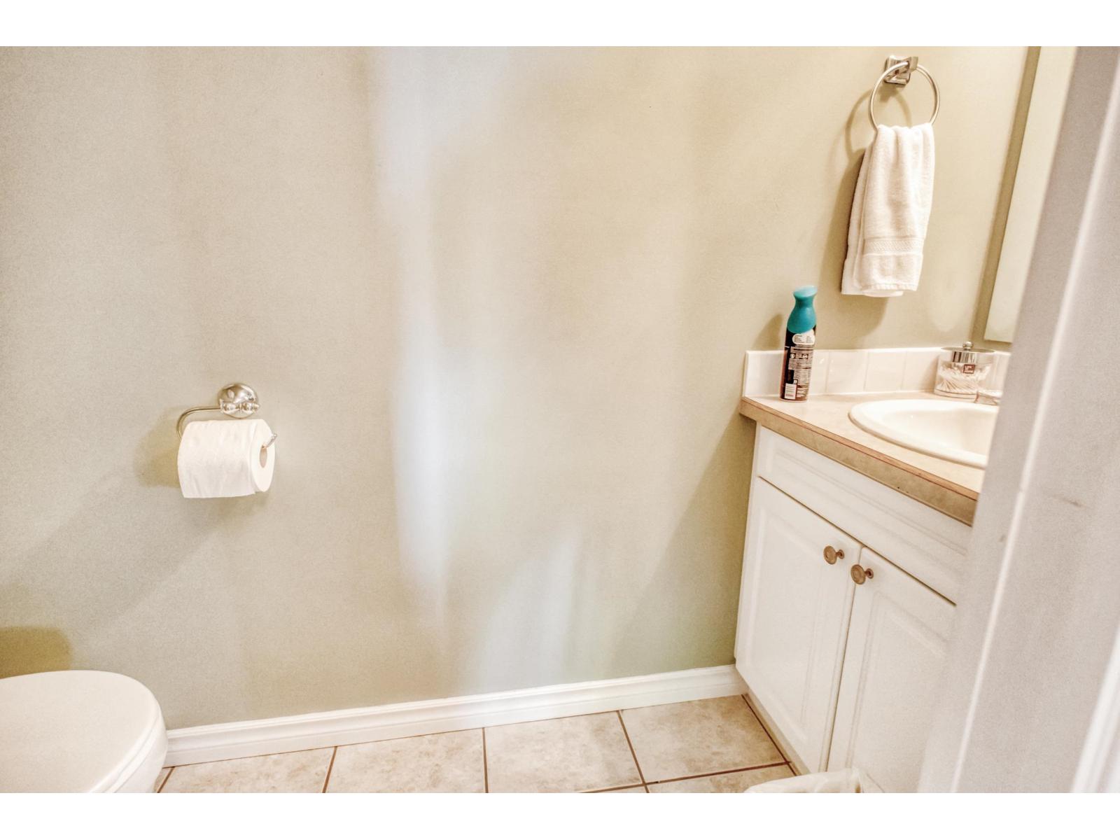 Lower 46270 Valleyview Road, Promontory, Chilliwack, British Columbia  V2R 5P7 - Photo 21 - R3099273