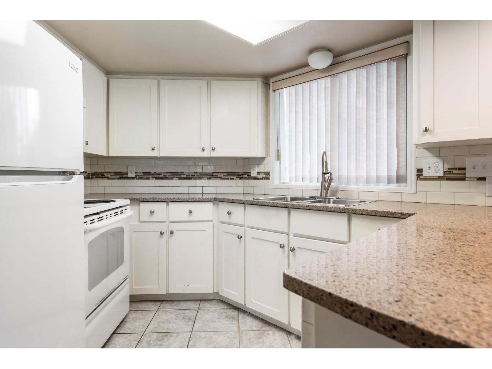 4 3632 Bulkley Street, Abbotsford, British Columbia  V3G 3E9 - Photo 6 - R3098628