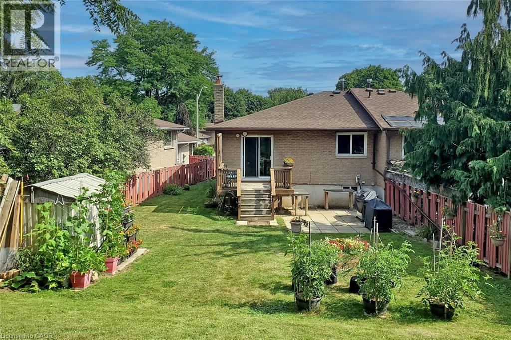 380 Magnolia Drive, Hamilton, Ontario  L9C 6N7 - Photo 35 - 40809503