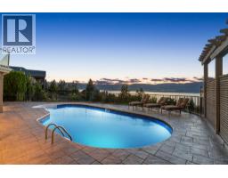 374 Quilchena Drive, Kelowna, British Columbia  V1W 4W4 - Photo 3 - 10379015