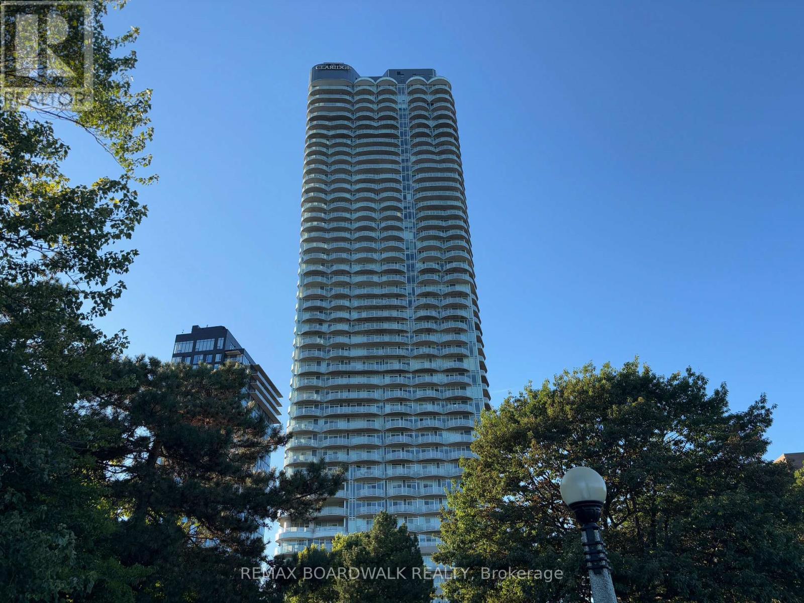 1803 - 805 CARLING AVENUE, Ottawa, Ontario