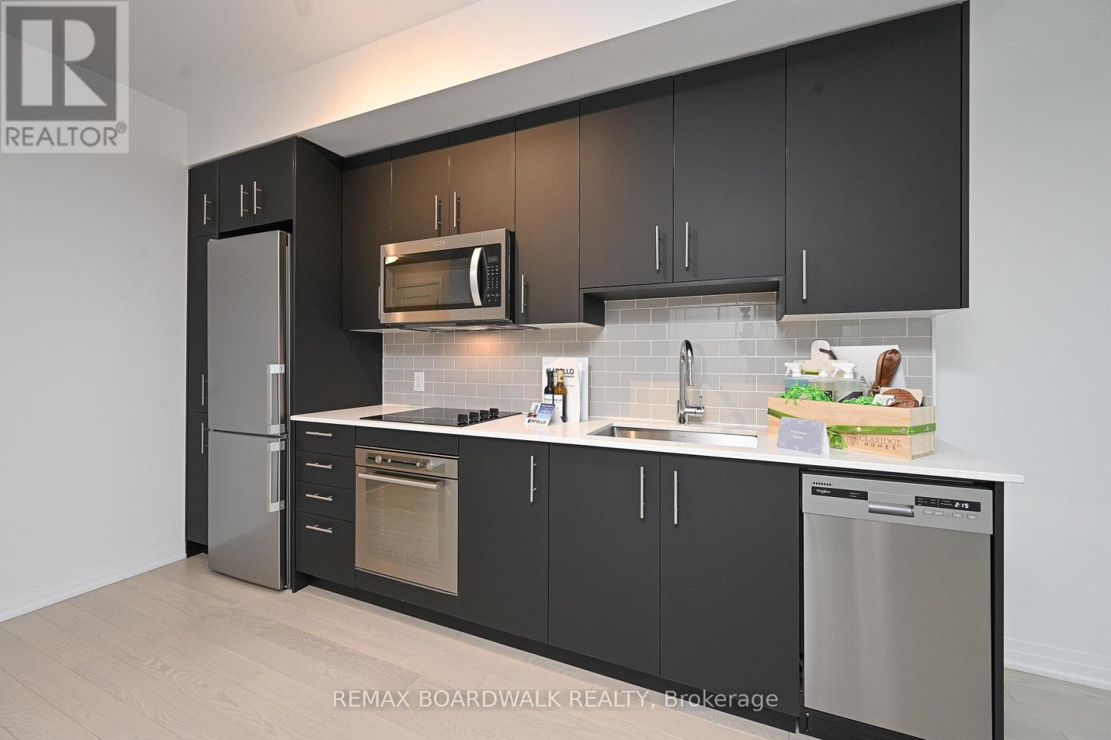 1803 - 805 Carling Avenue, Ottawa, Ontario  K1S 5W9 - Photo 12 - X12877162