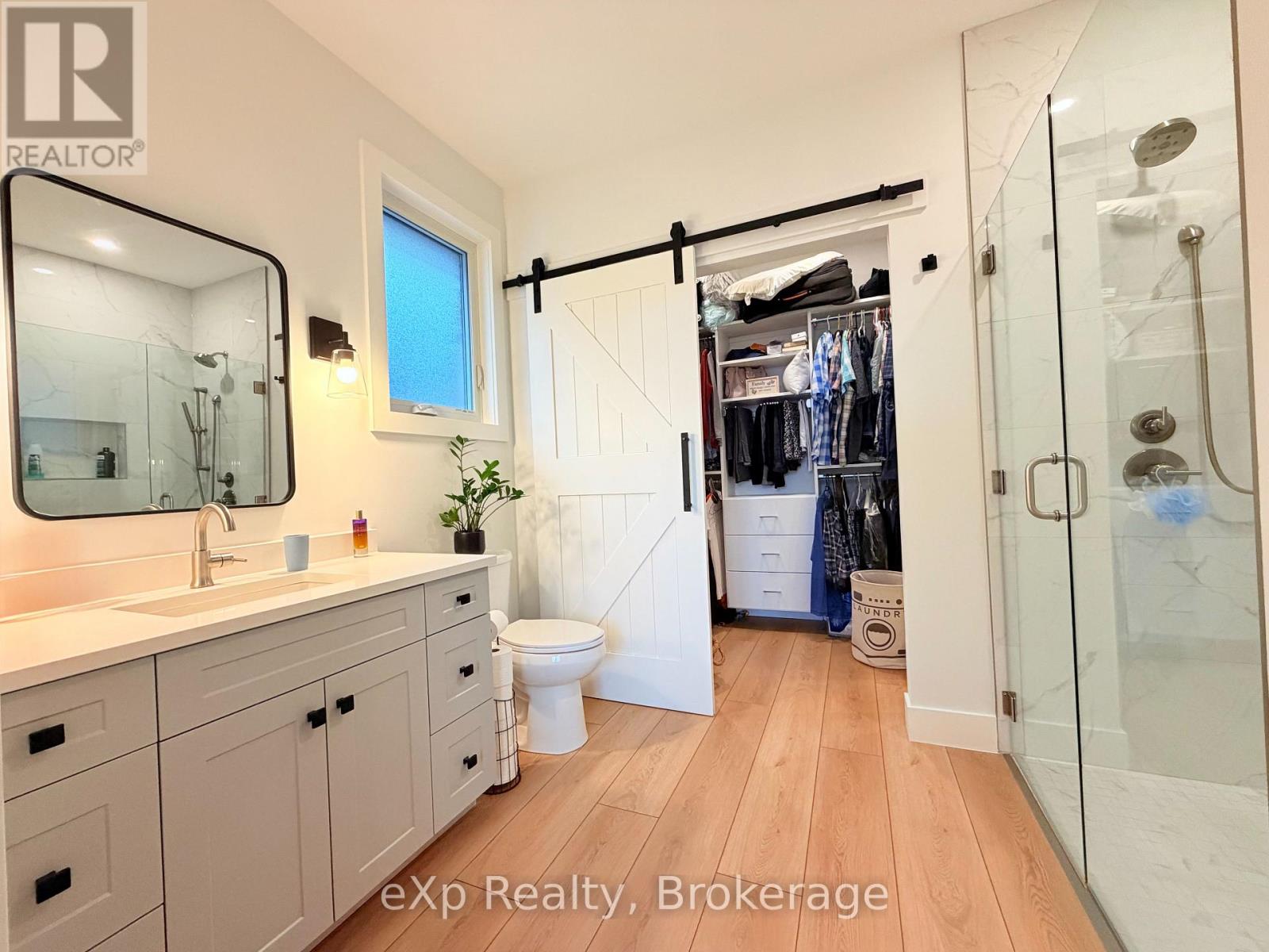 108 Irishwood Lane, Brockton, Ontario  N0G 2V0 - Photo 15 - X12876948