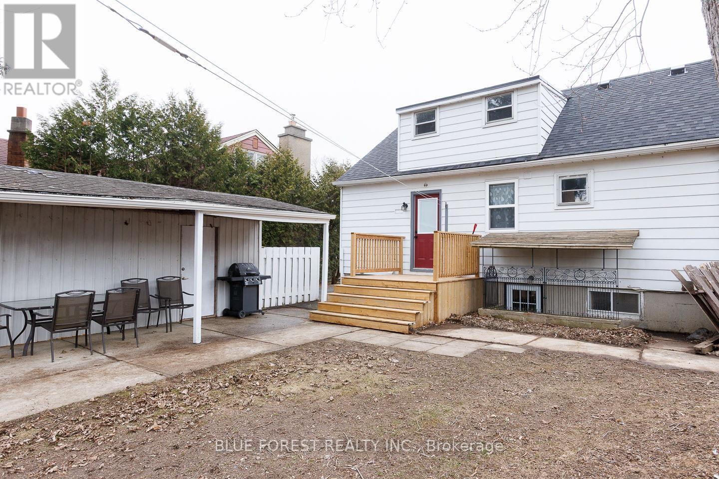 1877 Royal Crescent, London East (East H), Ontario  N5W 2A9 - Photo 35 - X12870884