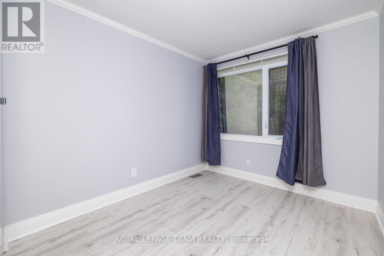 54 - 121 Buell Street, Ottawa, Ontario  K1Z 7E7 - Photo 35 - X12862368