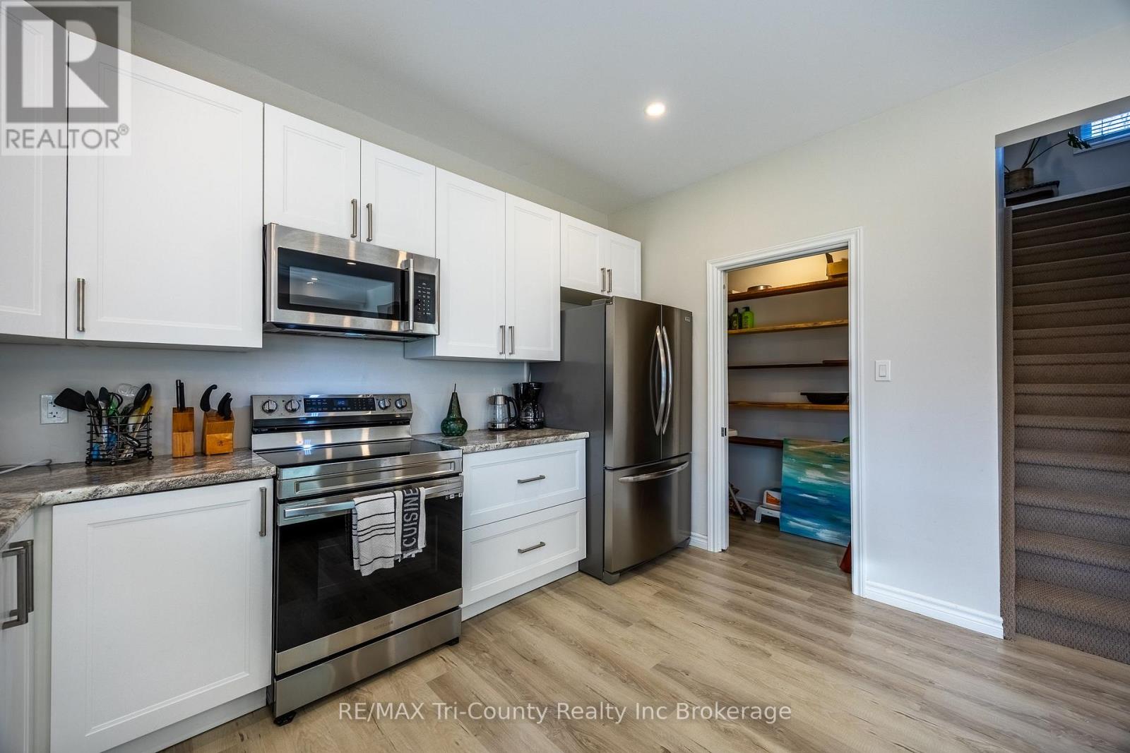 6 Addison Street, Bayham (Port Burwell), Ontario  N0J 1T0 - Photo 12 - X12877194