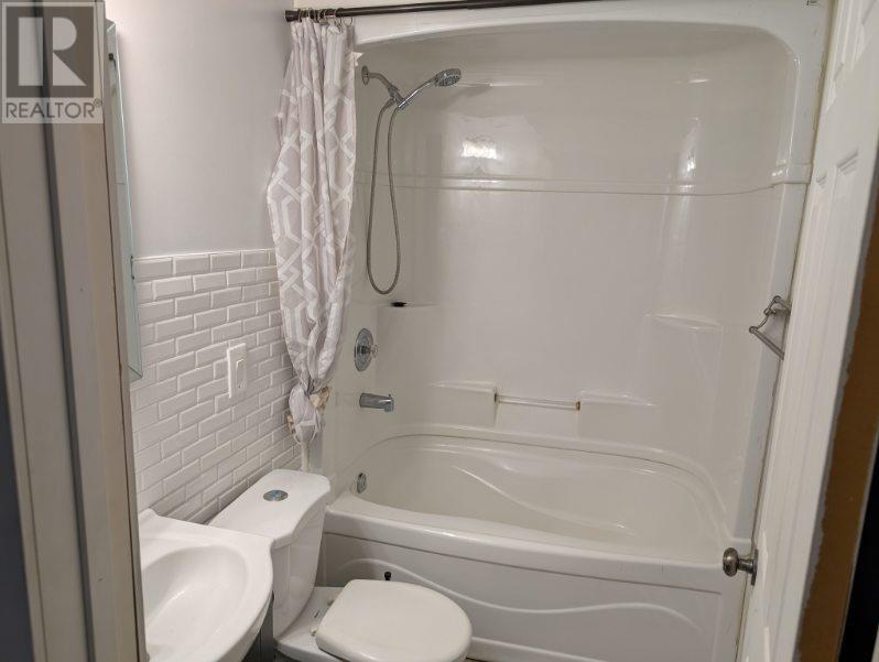 165 Market St, Thunder Bay, Ontario  P7A 8A4 - Photo 8 - TB2600424