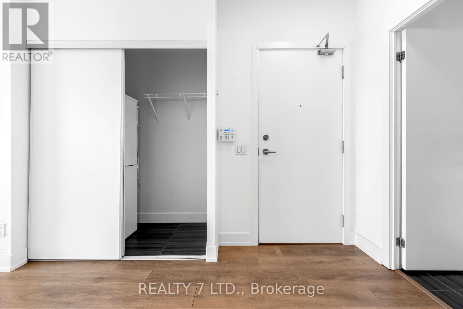 1207 - 128 Fairview Mall Drive, Toronto, Ontario  M2J 0E8 - Photo 13 - C12877118