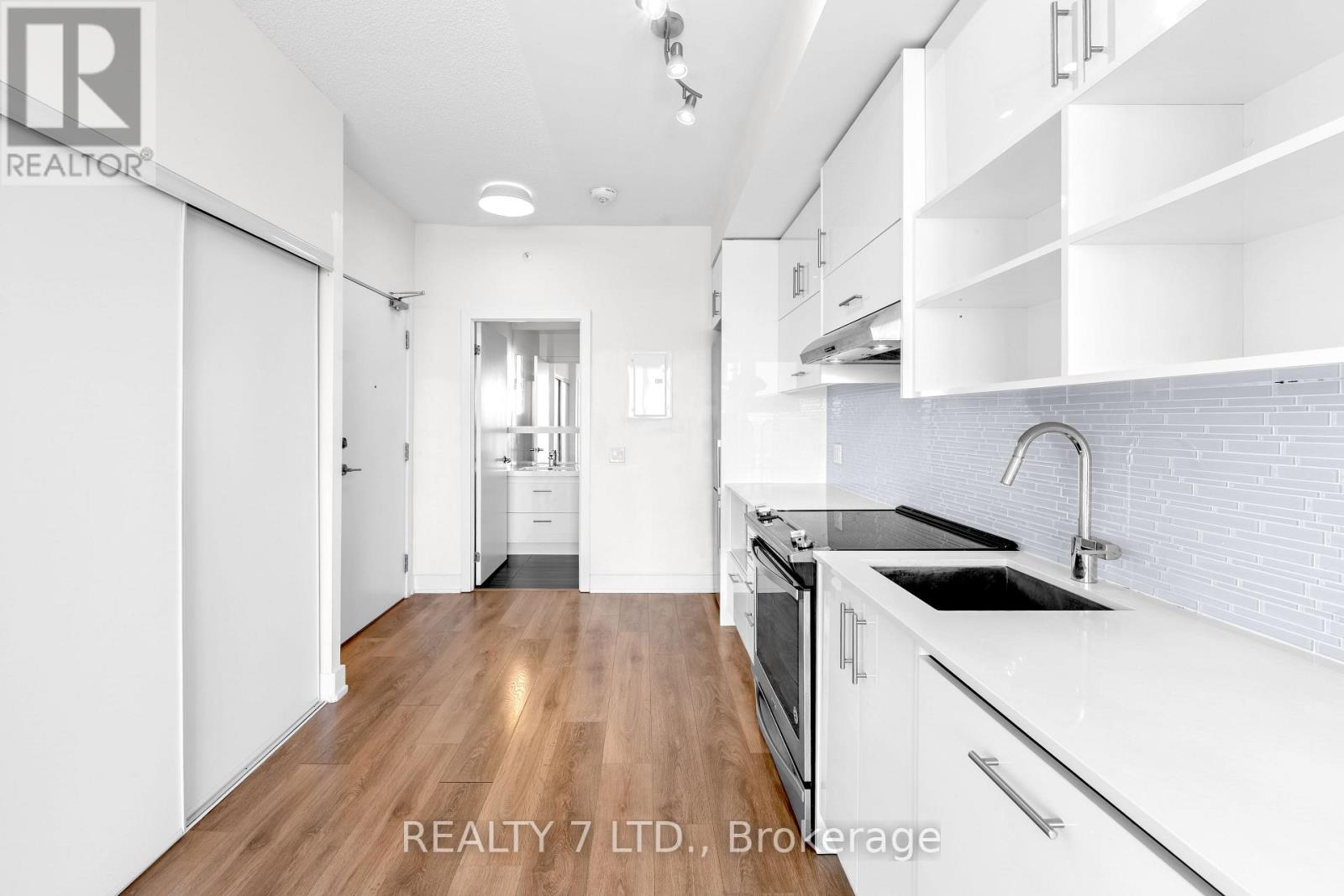 1207 - 128 Fairview Mall Drive, Toronto, Ontario  M2J 0E8 - Photo 15 - C12877118