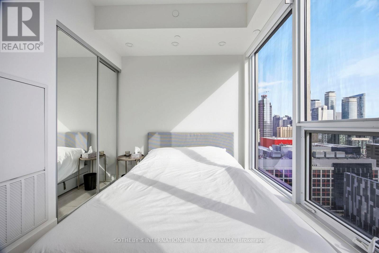 2410 - 35 Mercer Street, Toronto, Ontario  M5V 0V1 - Photo 20 - C12877174