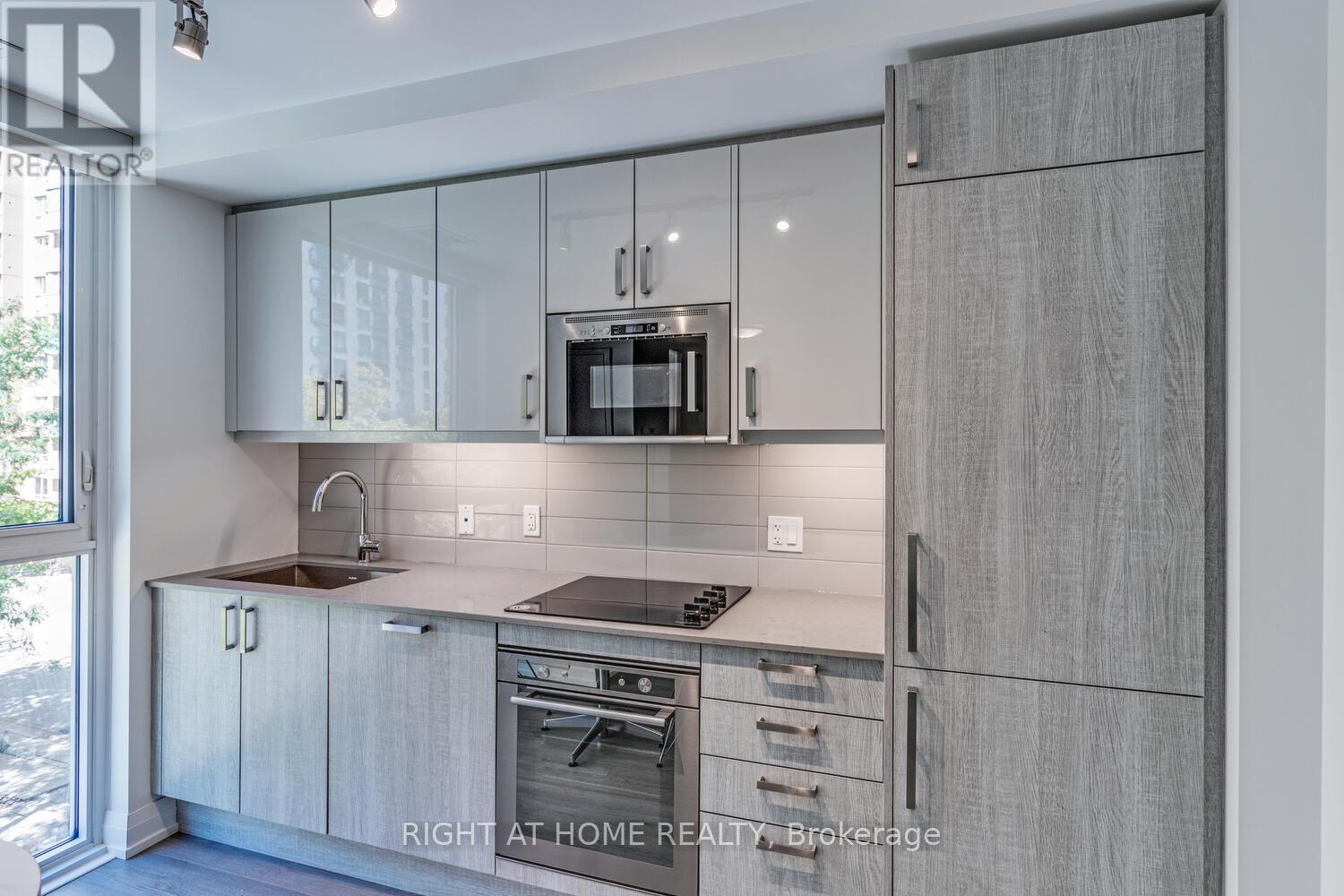 310 - 77 Mutual Street, Toronto, Ontario  M5B 0B9 - Photo 12 - C12877192