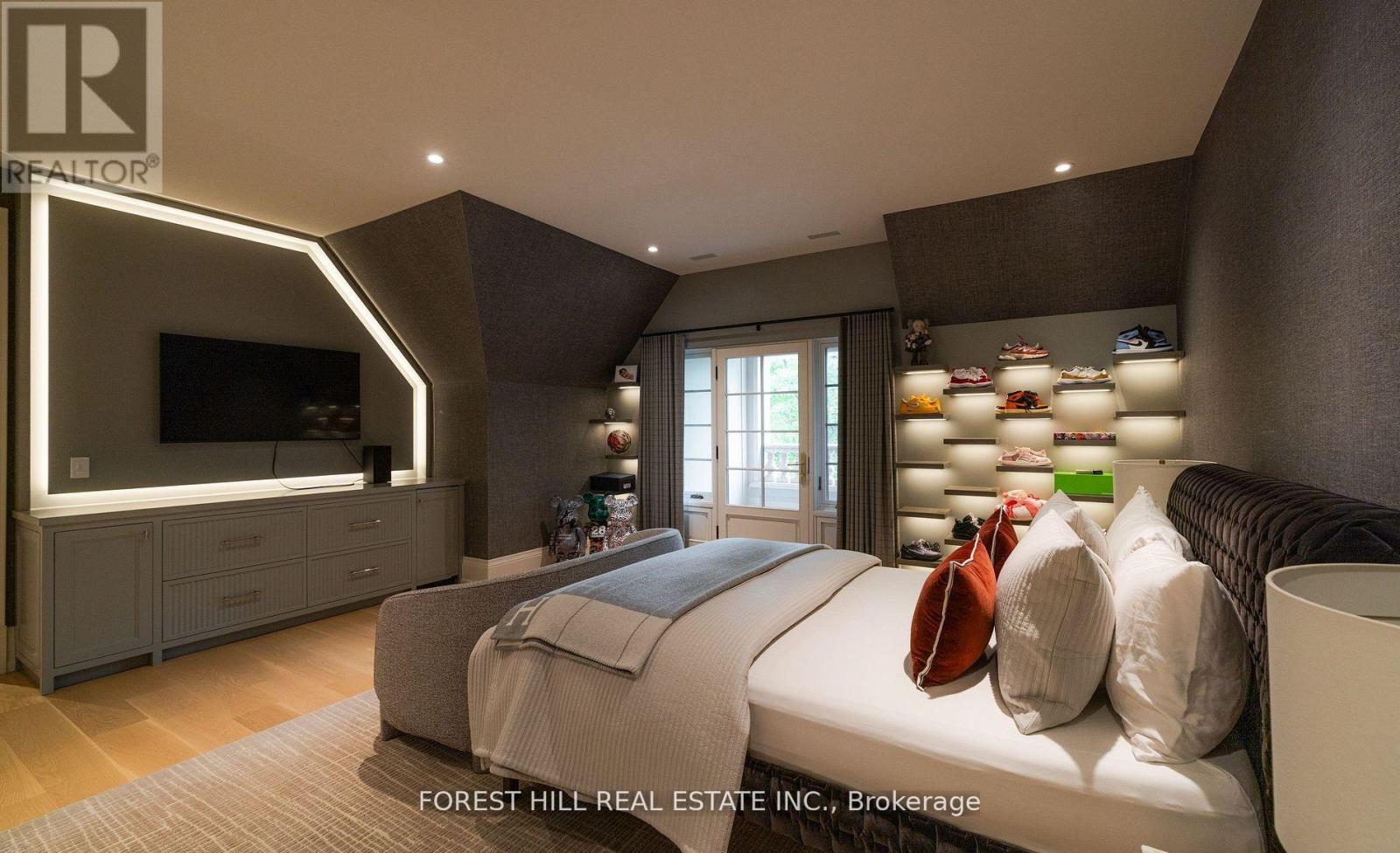 221 Forest Hill Road, Toronto, Ontario  M5P 2N3 - Photo 22 - C12877200