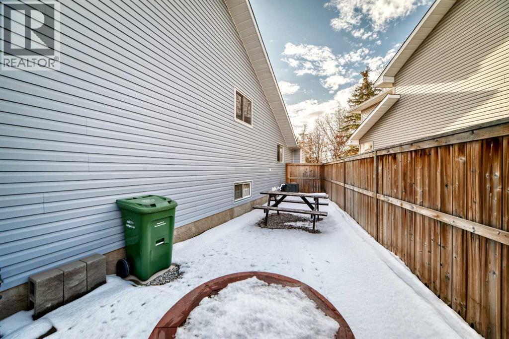 329 Martinwood Place Ne, Calgary, Alberta  T3J 3H7 - Photo 42 - A2285894