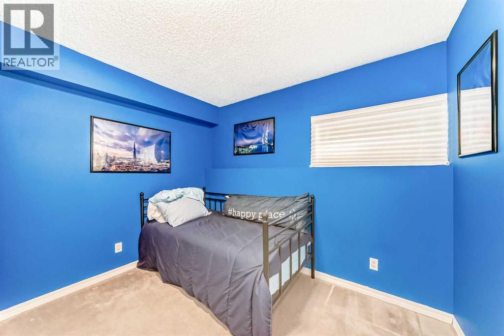 329 Martinwood Place Ne, Calgary, Alberta  T3J 3H7 - Photo 30 - A2285894