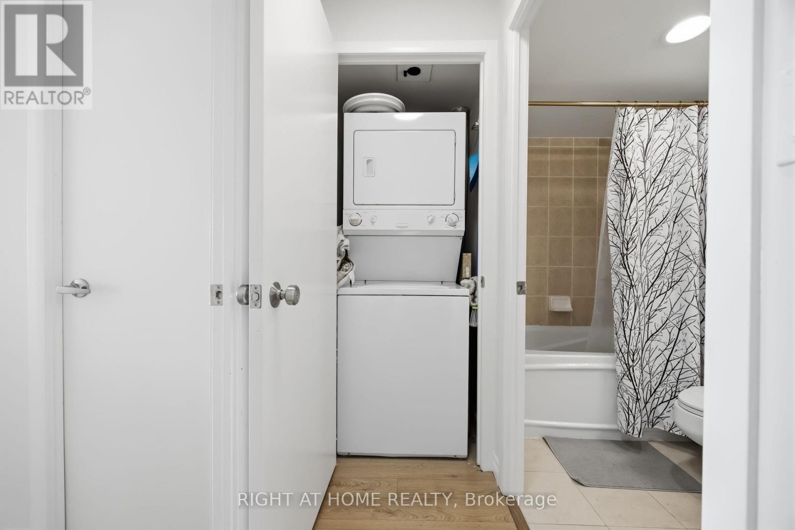 4106 - 210 Victoria Street, Toronto, Ontario  M5B 2R3 - Photo 16 - C12877038