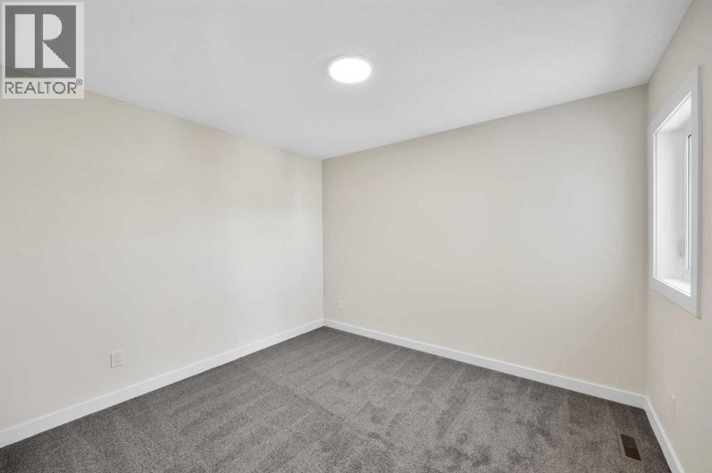 191 Homestead Common Ne, Calgary, Alberta  T3J 5V7 - Photo 33 - A2289477